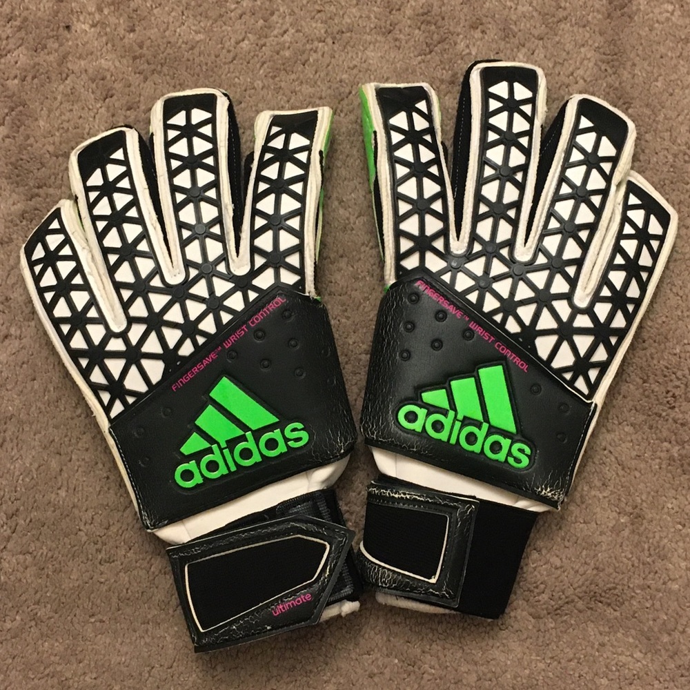 Adidas Ace Goalkeeper Gloves size 10